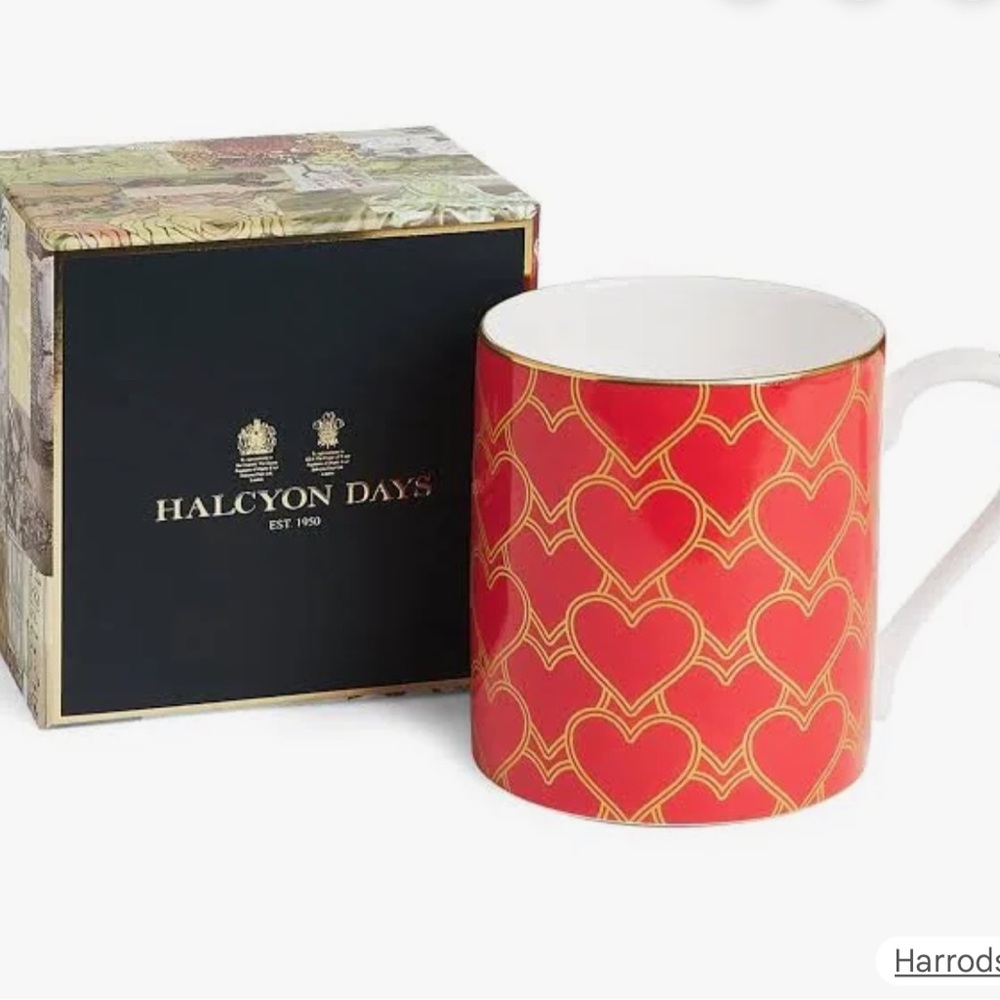 Halcyon Days Red Hearts Trellis Mugs